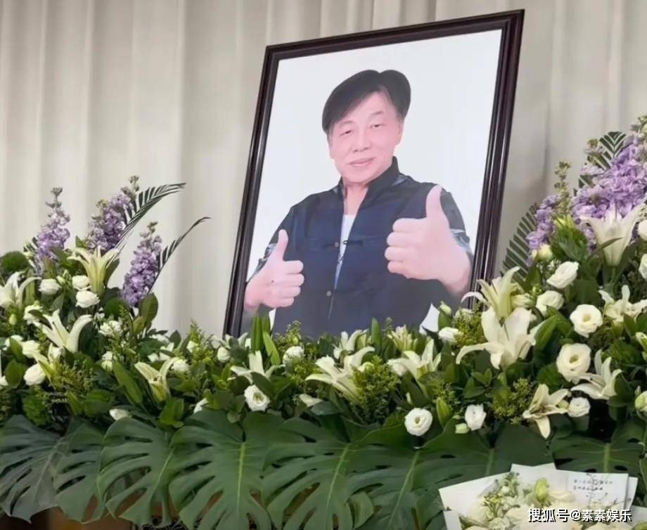 Tang lễ Lương Tiểu Long: Sự tri ân từ người hâm mộ và những kỷ niệm đáng nhớ - Ảnh 4.