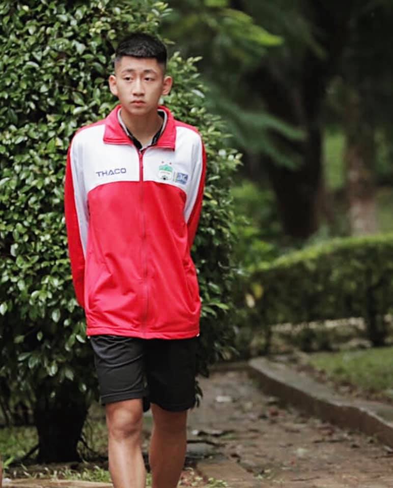 Bền bỉ nhất U23 ch&acirc;u &Aacute; 2026, 'l&aacute; chắn th&eacute;p' U23 Việt Nam khiến NHM ngỡ ng&agrave;ng nhờ khả năng đặc biệt