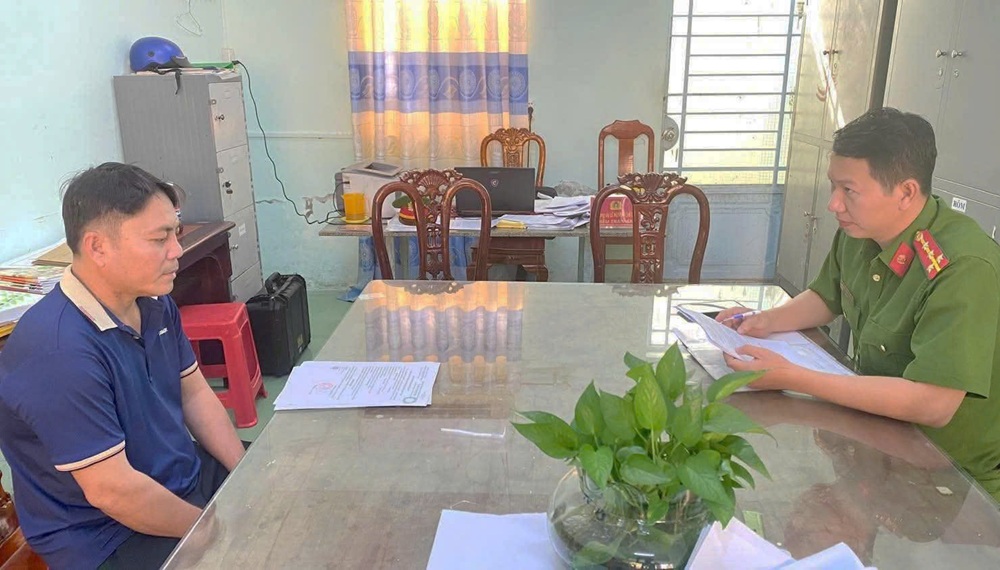 Vụ án ghen tuông tại An Giang: Huỳnh Văn Đời bị khởi tố vì Cố ý gây thương tích - Ảnh 2. Vụ án ghen tuông tại An Giang: Huỳnh Văn Đời bị khởi tố vì Cố ý gây thương tích - Ảnh 2.