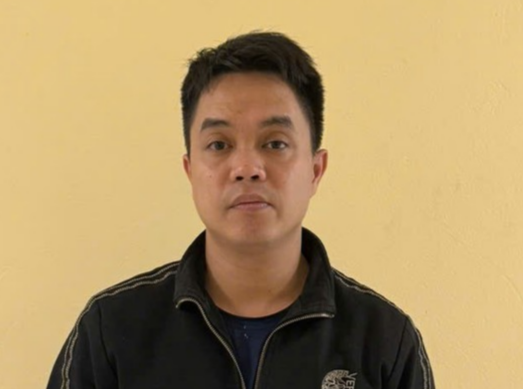 Khởi tố Gi&aacute;m đốc c&ocirc;ng ty sản xuất h&agrave;ng giả tương ớt v&agrave; nước chấm tại Ph&uacute; Thọ - Ảnh 2.