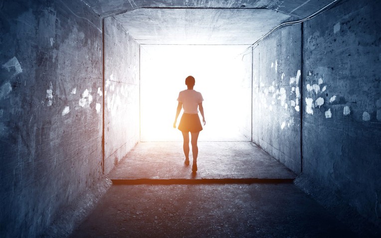 Chết Lâm Sàng Trong 1 Phút, Người Phụ Nữ Thốt Lên Về Chết Lâm Sàng Trong 1 Phút, Người Phụ Nữ Thốt Lên Về