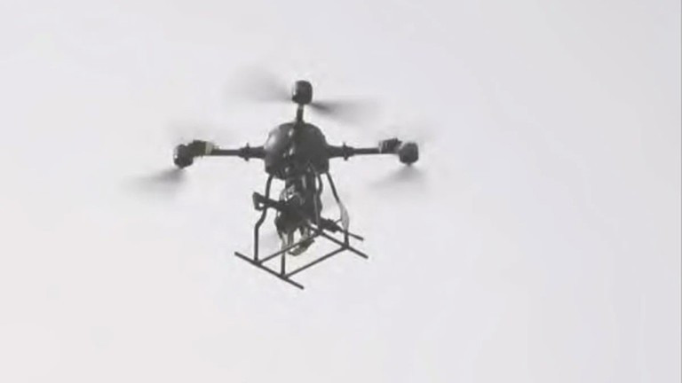 Trung Quốc thử nghiệm UAV trang bị s&uacute;ng trường đạt độ ch&iacute;nh x&aacute;c cao chưa từng c&oacute; - Ảnh 1.