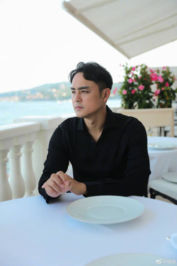 "Hoàng tử châu Á" Minh Đạo bị khán giả đòi đuổi khỏi showbiz sau khi lộ video ăn thịt dơi "nhạy cảm" - Ảnh 5.