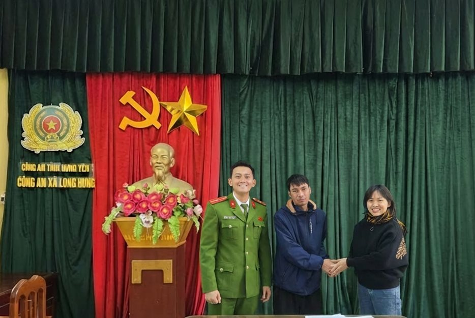 Người Đàn Ông Nhận 200 Triệu Đồng Chuyển Nhầm Tiền Và Cuộc Gọi Bất Ngờ Từ Số Lạ - Ảnh 1. Người Đàn Ông Nhận 200 Triệu Đồng Chuyển Nhầm Tiền Và Cuộc Gọi Bất Ngờ Từ Số Lạ - Ảnh 1.