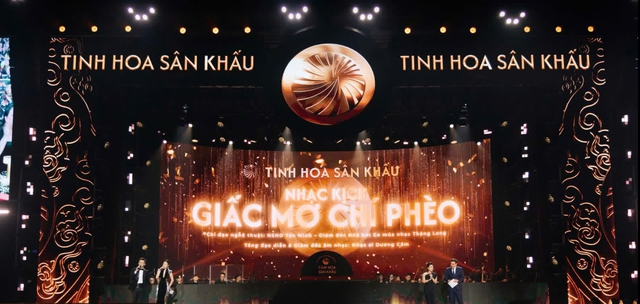 Nhạc kịch "Giấc mơ Chí Phèo" đoạt giải Tinh hoa Sân khấu- Ảnh 2.