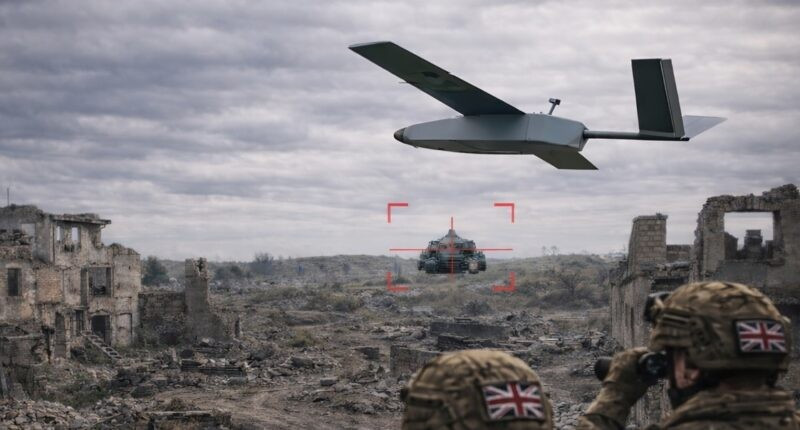 Drone tấn c&ocirc;ng HAMMER lộ diện với sức mạnh xuy&ecirc;n 600 mm th&eacute;p gi&aacute;p - Ảnh 1.