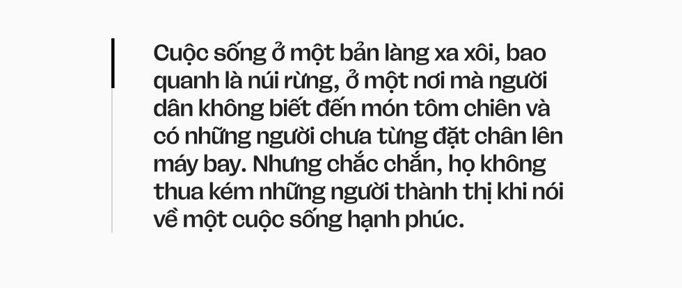 Vàng Thị Thông: Người phụ nữ Tày kể câu chuyện Bản Liền bằng ngôn ngữ của thời đại mới- Ảnh 3. Vàng Thị Thông: Người phụ nữ Tày kể câu chuyện Bản Liền bằng ngôn ngữ của thời đại mới- Ảnh 3.