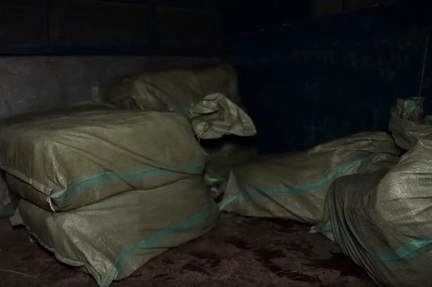 Lợi nhuận "khủng" phía sau đường dây lạp xưởng nướng đá nhập lậu bán vỉa hè- Ảnh 9.