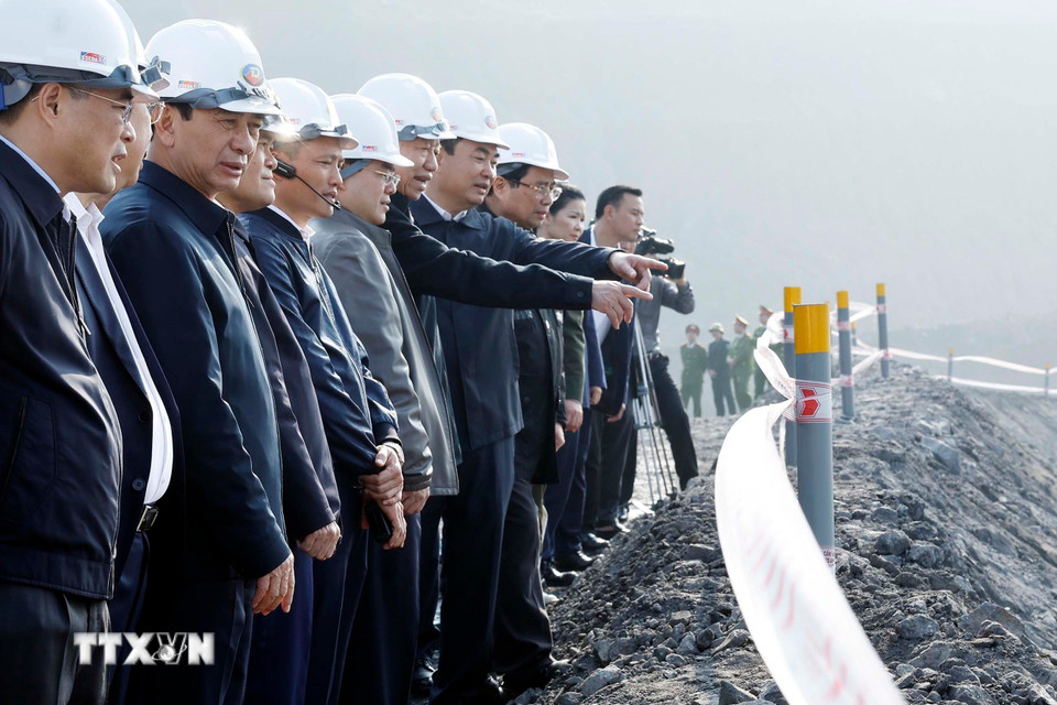 Tổng Bí thư Tô Lâm chúc Tết công nhân ngành than tại Quảng Ninh năm 2026 - Ảnh 3.