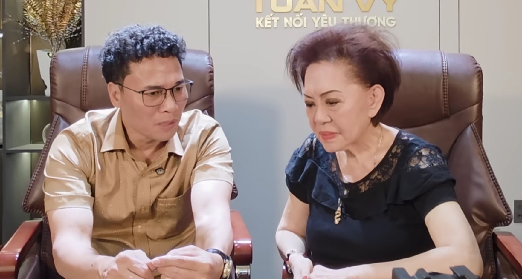 Danh ca Giao Linh bị chẩn đoán có khối u, nói tình hình sức khỏe hiện tại- Ảnh 1.