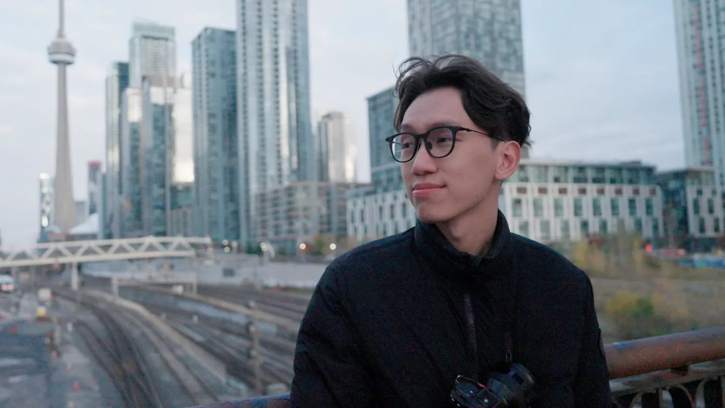 Một người Việt trẻ khởi nghiệp thu về hàng triệu USD nhờ sản xuất video ngắn - Ảnh 1.