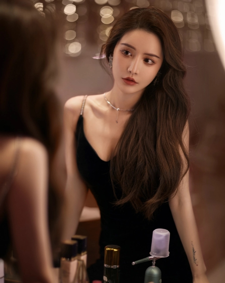 Phát hiện KOL T. bị truy thu 95 tỷ tiền thuế vẫn livestream bán hàng, quảng cáo mặt nạ rầm rộ- Ảnh 4.