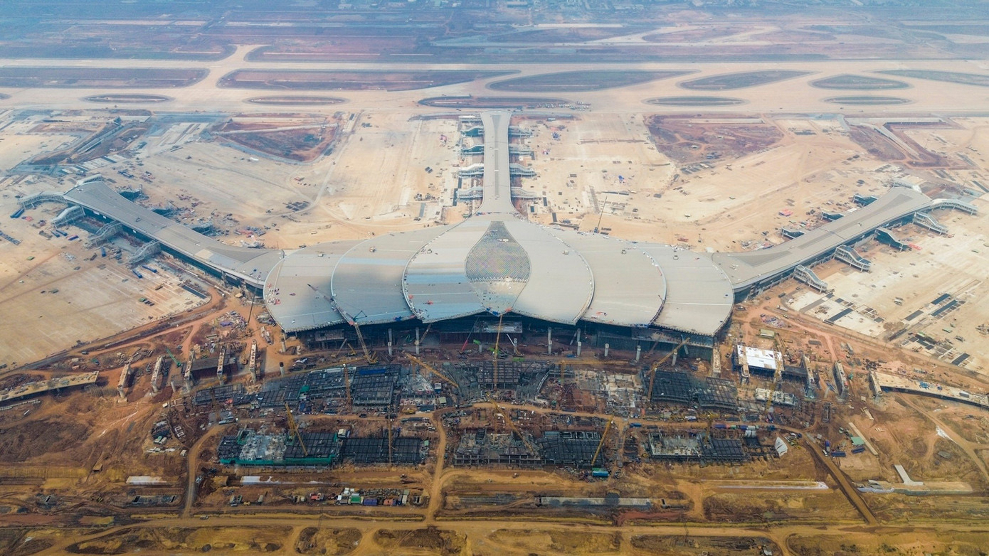 So găng sân bay Long Thành với Tân Sơn Nhất, ga Thủ Thiêm và ga Sài Gòn: Tân binh' cửa ngõ bứt phá ngoạn mục - Ảnh 4.