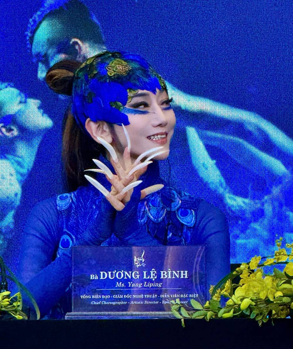 "Khổng Tước" Dương Lệ Bình tuổi 68: Cân nặng của tôi khoảng 42 đến 44 cân, ngày nào tôi cũng cân - Ảnh 4.