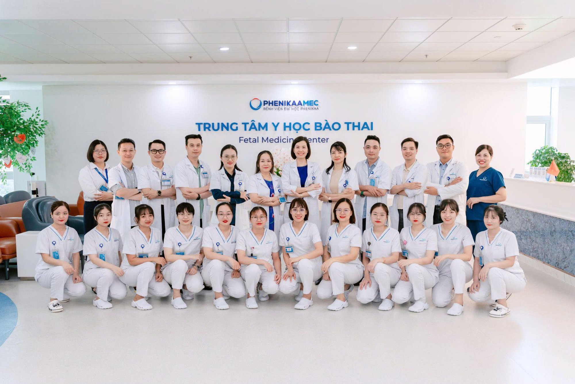 Kỹ thu&acirc;̣t n&ocirc;̣i soi bu&ocirc;̀ng &ocirc;́i d&acirc;̃n lưu dịch màng ph&ocirc;̉i: Trao hi vọng cho thai nhi bị tràn dịch b&acirc;̉m sinh - Ảnh 3.