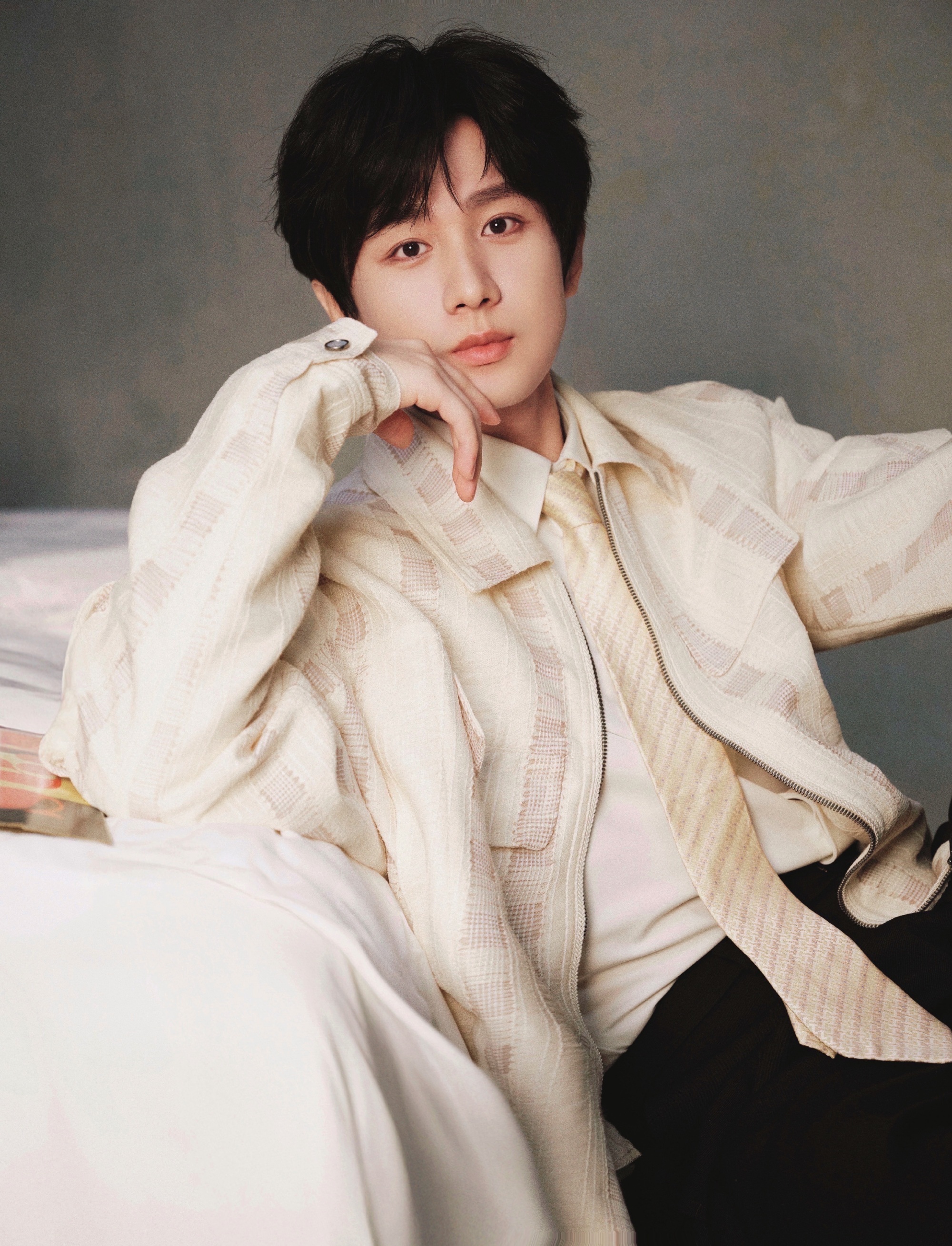 Danh sách Đỏ Đen chấn động Cbiz: Tiêu Chiến - Bạch Lộc top đầu, cả loạt sao bại lộ 1.001 phốt thái độ lồi lõm- Ảnh 7.