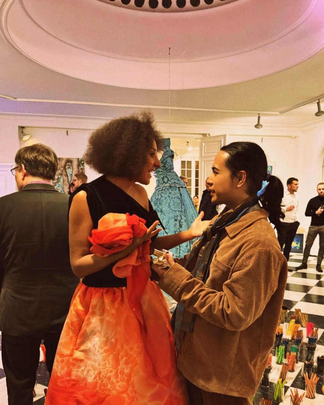 NTK, nghệ sĩ gốc Việt Zolly Zoner được báo Mỹ khen ngợi- Ảnh 6.