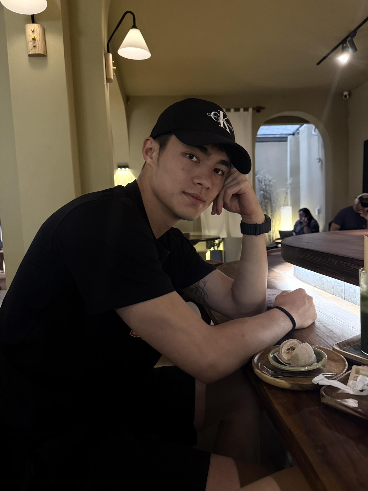 Thủ môn Trung Kiên được Hiền Hồ công khai bày tỏ tình cảm- Ảnh 5. Thủ môn Trung Kiên được Hiền Hồ công khai bày tỏ tình cảm- Ảnh 5.