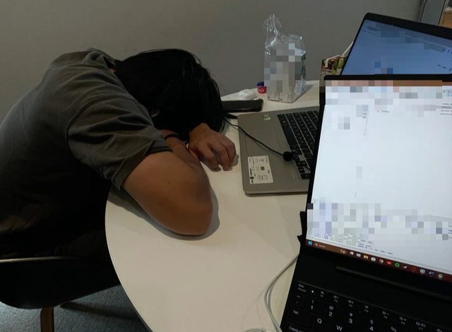 Nam Lập Trình Viên Đột Ngột Tử Vong Ở Tuổi 32, Bác Sĩ Nhìn Lịch Làm Việc Hoảng Hốt: Tim Bằng Thép Cũng Không Chịu Nổi!- Ảnh 3. Nam Lập Trình Viên Đột Ngột Tử Vong Ở Tuổi 32, Bác Sĩ Nhìn Lịch Làm Việc Hoảng Hốt: Tim Bằng Thép Cũng Không Chịu Nổi!- Ảnh 3.