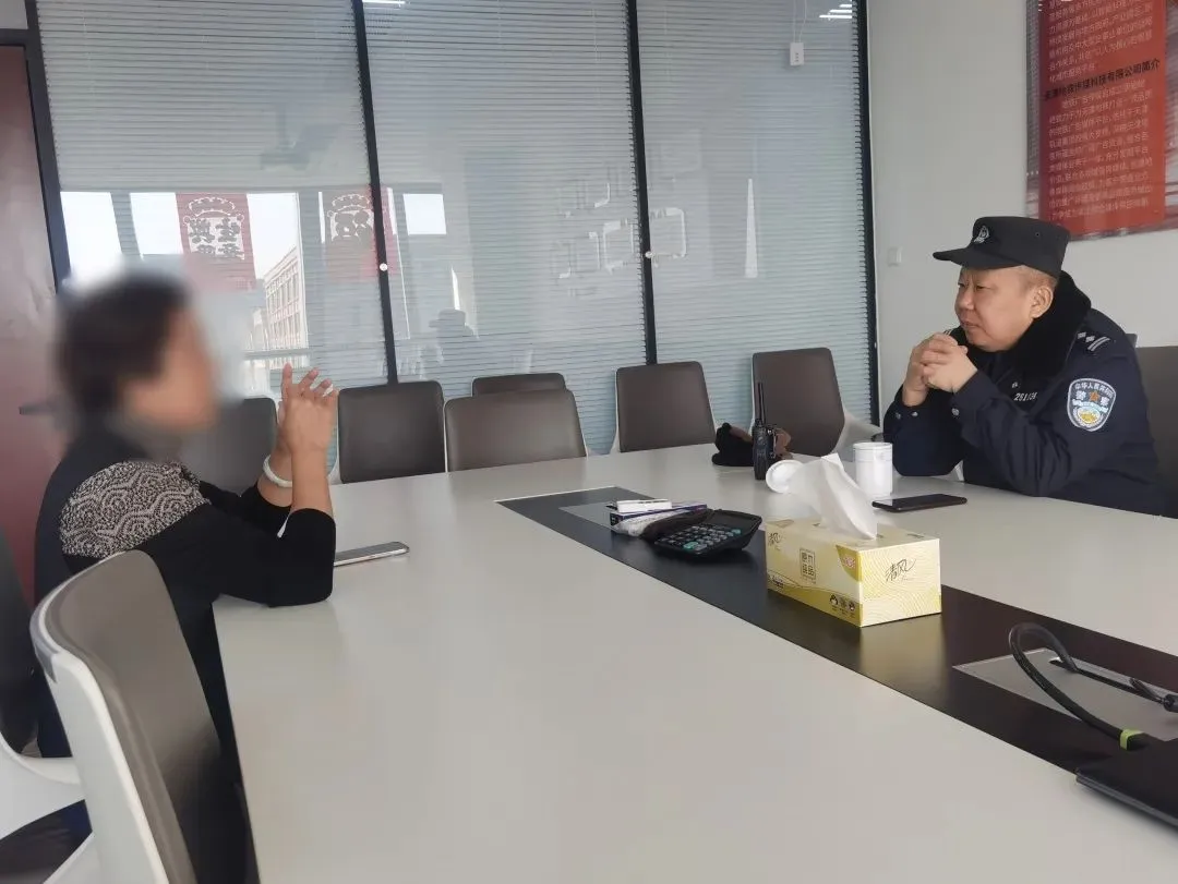 Ph&aacute;t hiện 38 triệu đồng tiền mặt bỏ qu&ecirc;n ở c&acirc;y ATM: Sự việc g&acirc;y ch&uacute; &yacute; - Ảnh 1.