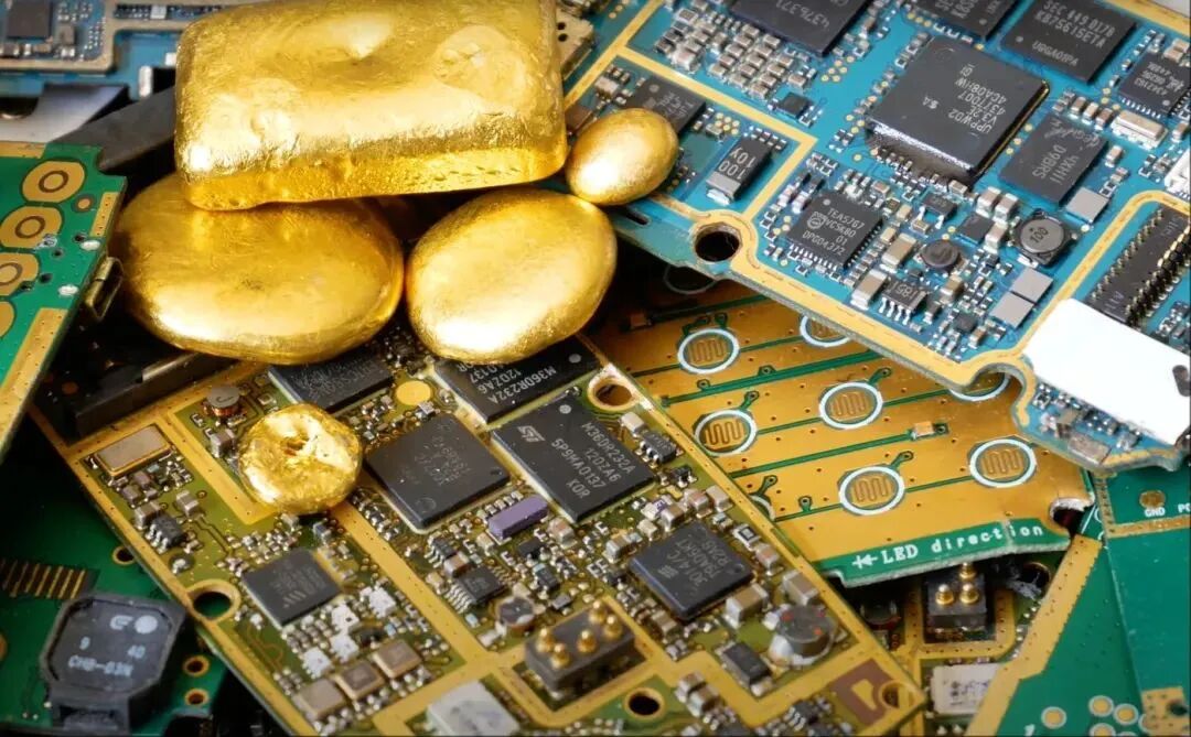 - Ảnh 2. - Ảnh 2.