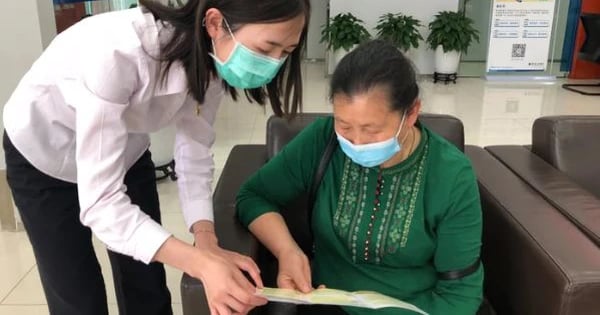 Khách gửi tiết kiệm 972 triệu đồng, ngân hàng chỉ nhận 48 triệu đồng: Tòa tuyên không chịu trách nhiệm - Ảnh 1.