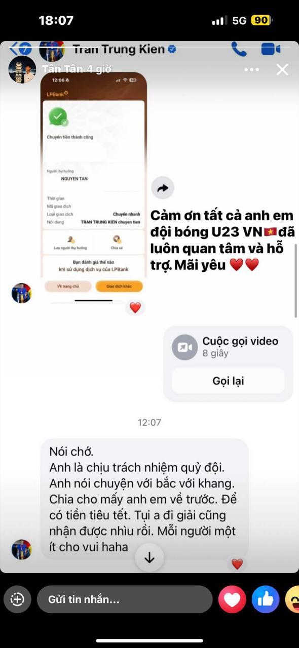 Trung Kiên đại diện U23 Việt Nam chia tiền thưởng thế nào mà dân tình nức nở: Thế hệ bây giờ biết trước biết sau- Ảnh 2.