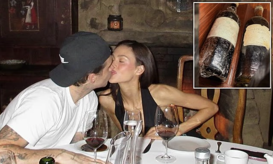 Rộ tin dâu cả nhà Beckham được bố tỷ phú cho 26 tỷ mỗi tháng, giàu có nên chẳng ngại đối đầu bố mẹ chồng?- Ảnh 1.