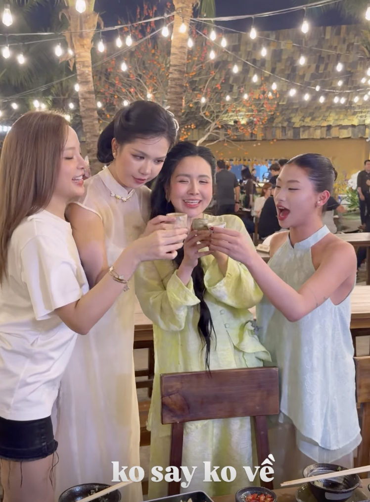 Louis Phạm xinh thật đấy, chung khung hình với Ngọc Trinh, Hoa hậu Thanh Thuỷ vẫn không lép vế, còn được khen nức nở- Ảnh 9.