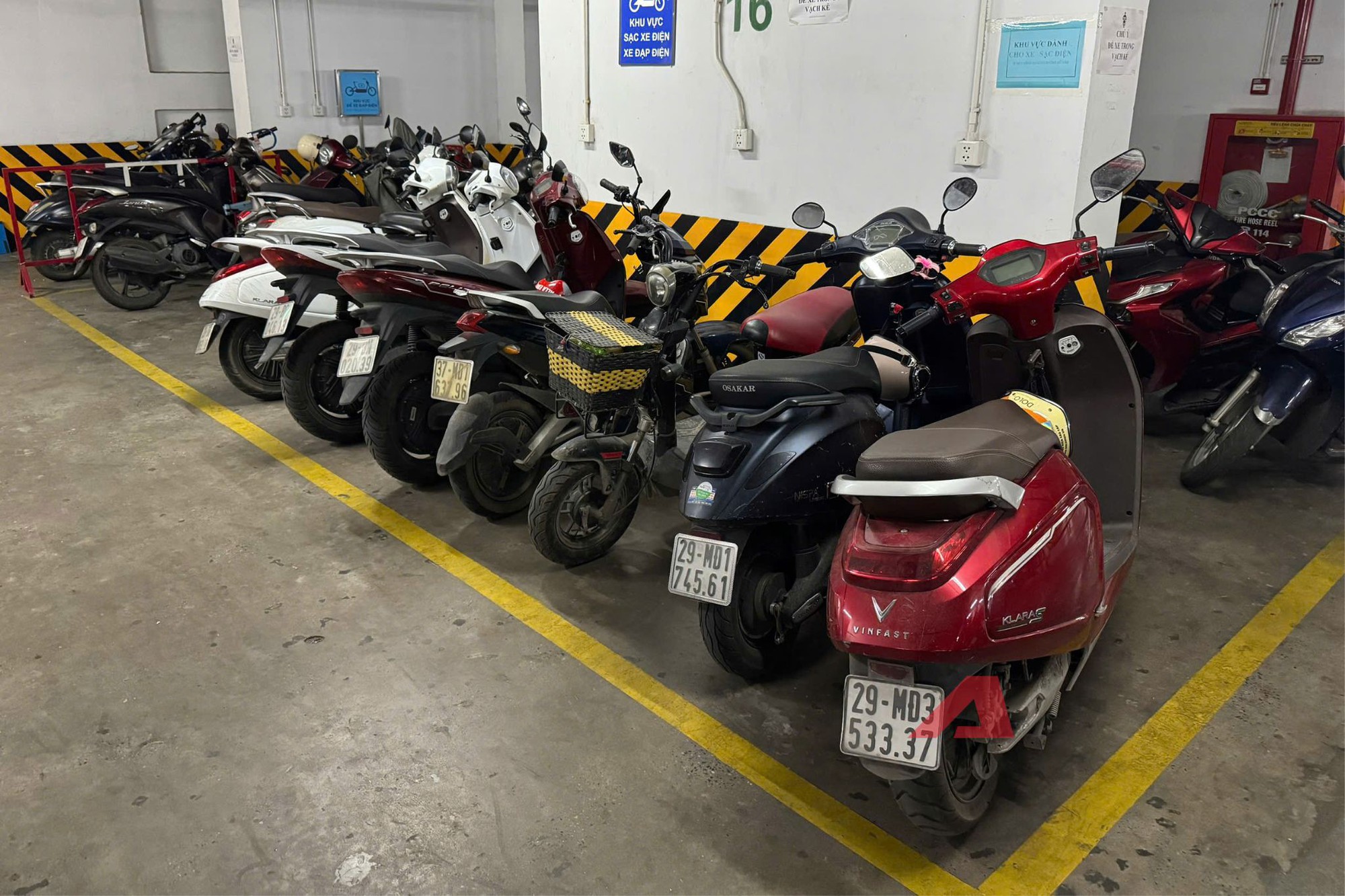 Xe m&aacute;y điện b&ugrave;ng nổ 2026: Cuộc chơi lớn bắt đầu, ai sẽ bị bỏ lại ph&iacute;a sau?- Ảnh 3.