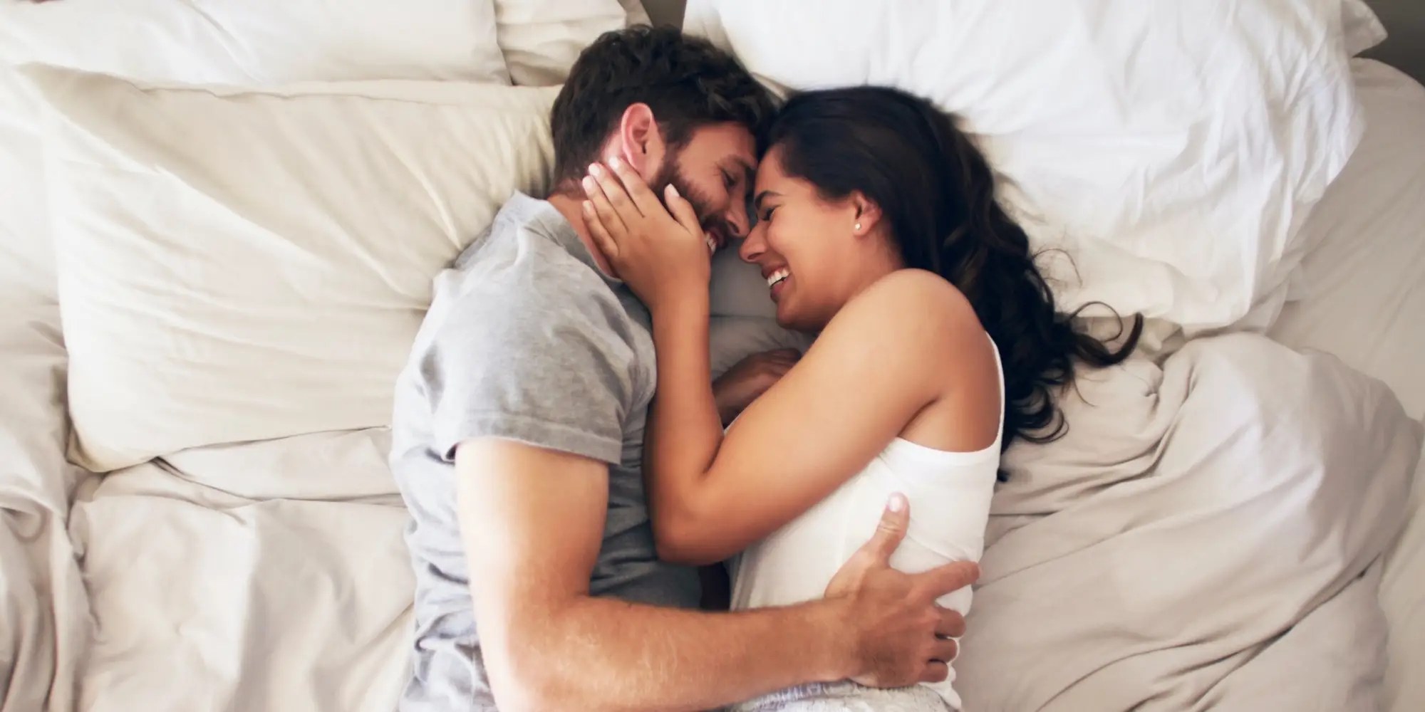 Tần suất l&agrave;m "chuyện ấy" bao nhi&ecirc;u l&agrave; b&igrave;nh thường? C&acirc;u trả lời của chuy&ecirc;n gia khiến nhiều người bất ngờ - Ảnh 1.