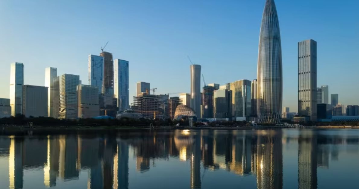 D&ograve;ng vốn đổ về trung t&acirc;m dữ liệu AI ch&acirc;u &Aacute; ng&agrave;y c&agrave;ng phức tạp: Chi ph&iacute; cho 1 si&ecirc;u c&ocirc;ng tr&igrave;nh l&ecirc;n tới 1 tỷ USD, l&atilde;i suất tăng ch&oacute;ng mặt - Ảnh 3.