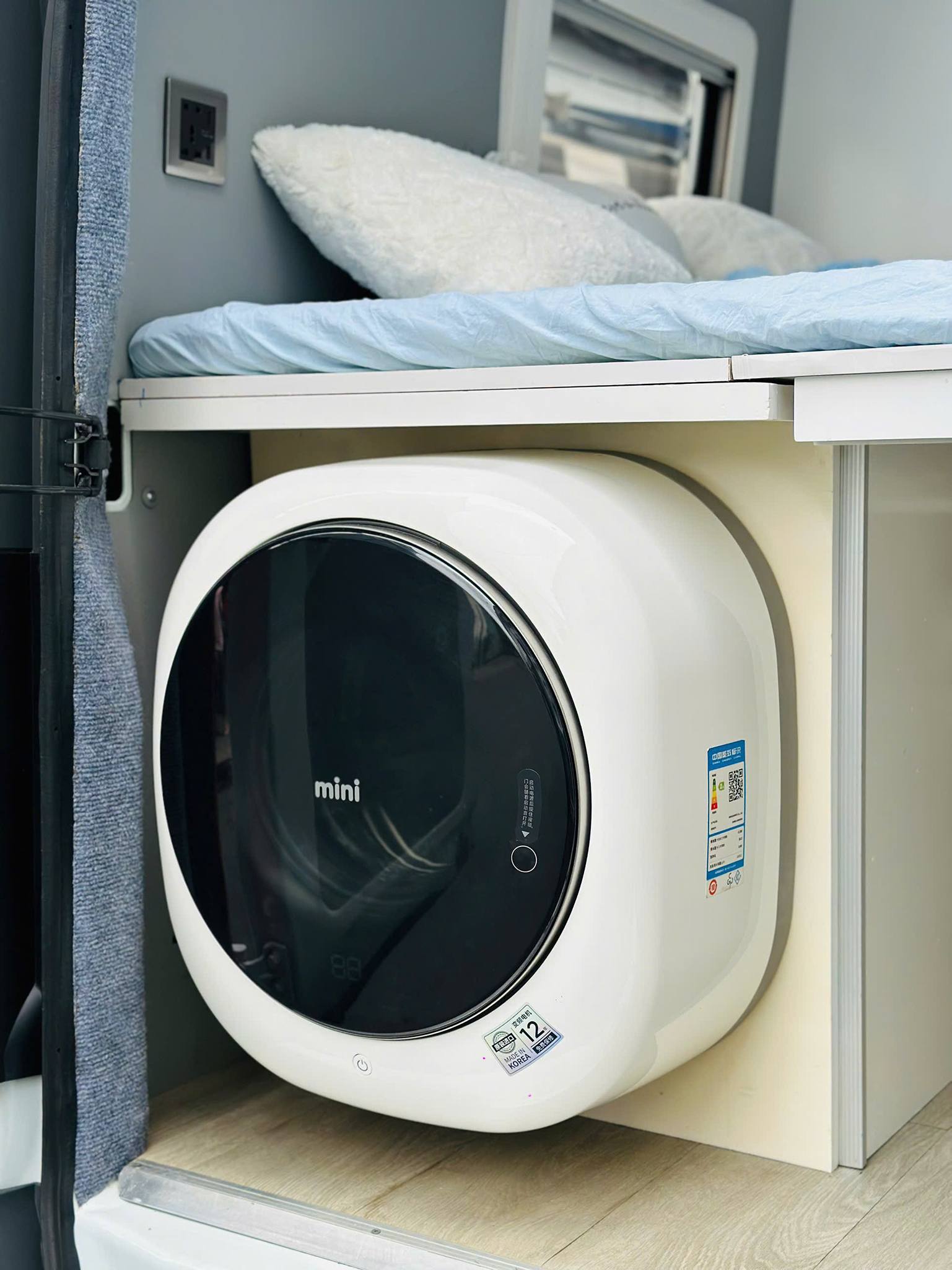 Rao ‘nhà di động’ từng của Ngọc Trinh giá hơn 800 triệu đồng, người bán cho biết mua mới hơn 2 tỷ, lăn bánh chỉ 5.000km- Ảnh 18.