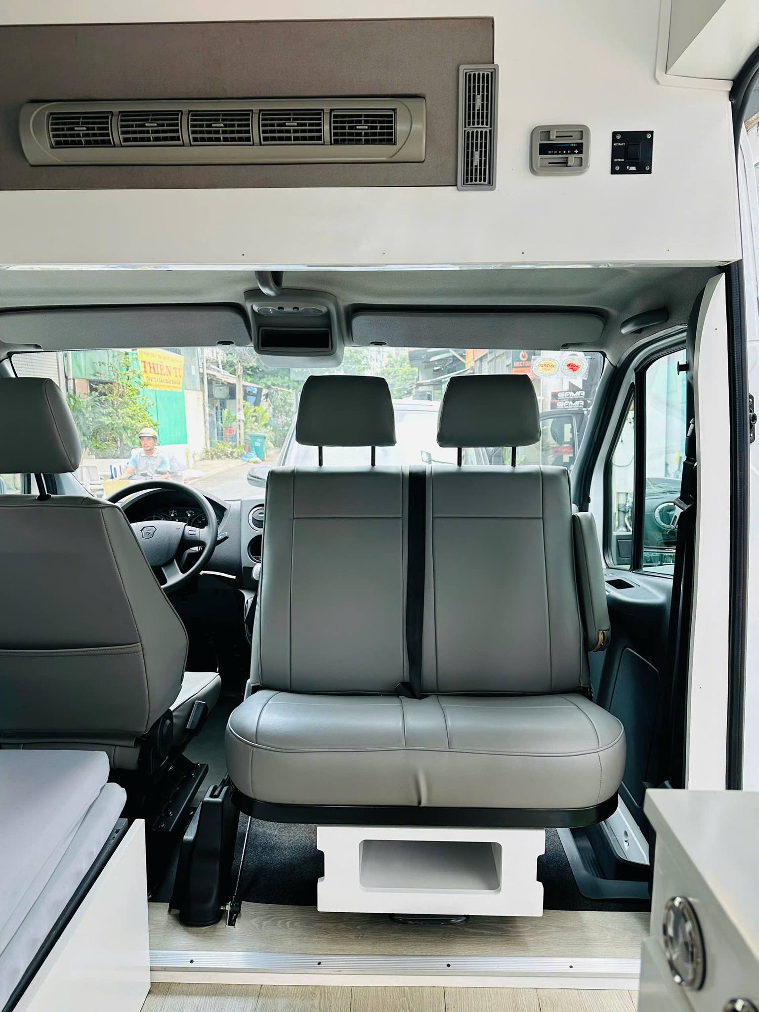 Rao ‘nhà di động’ từng của Ngọc Trinh giá hơn 800 triệu đồng, người bán cho biết mua mới hơn 2 tỷ, lăn bánh chỉ 5.000km- Ảnh 8.