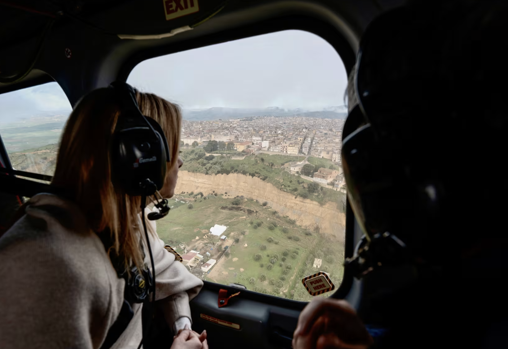 H&igrave;nh ảnh sốc về sạt lở đất ở &Yacute; năm 2026: Hơn 1.500 người d&acirc;n sơ t&aacute;n khẩn cấp - Ảnh 3.