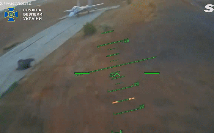 Điện Kremlin x&aacute;c nhận l&agrave;m theo y&ecirc;u cầu của Tổng thống Donald Trump về Ukraine - Ảnh 2.