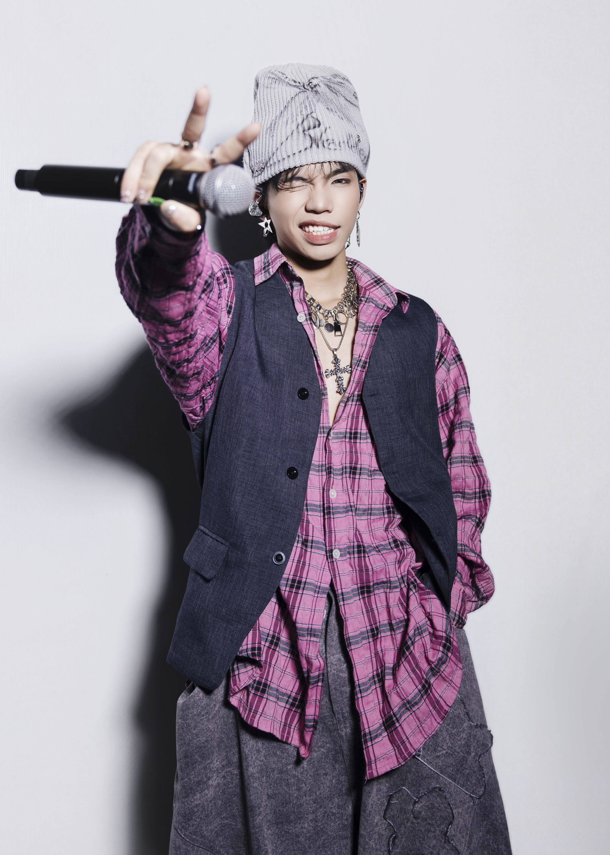 Trăm Phần Trăm Trẻ Live Session: B&ugrave;i C&ocirc;ng Nam sẽ đọ giọng với 2 &ldquo;c&aacute; thể&rdquo; gen Z cực hot v&agrave; loạt trải nghiệm cực hấp dẫn!- Ảnh 8.