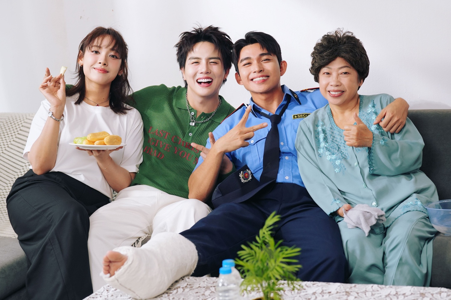 Vừa giành giải Mai Vàng, Duy Khánh hé lộ những dự định cho năm mới 2026- Ảnh 3.