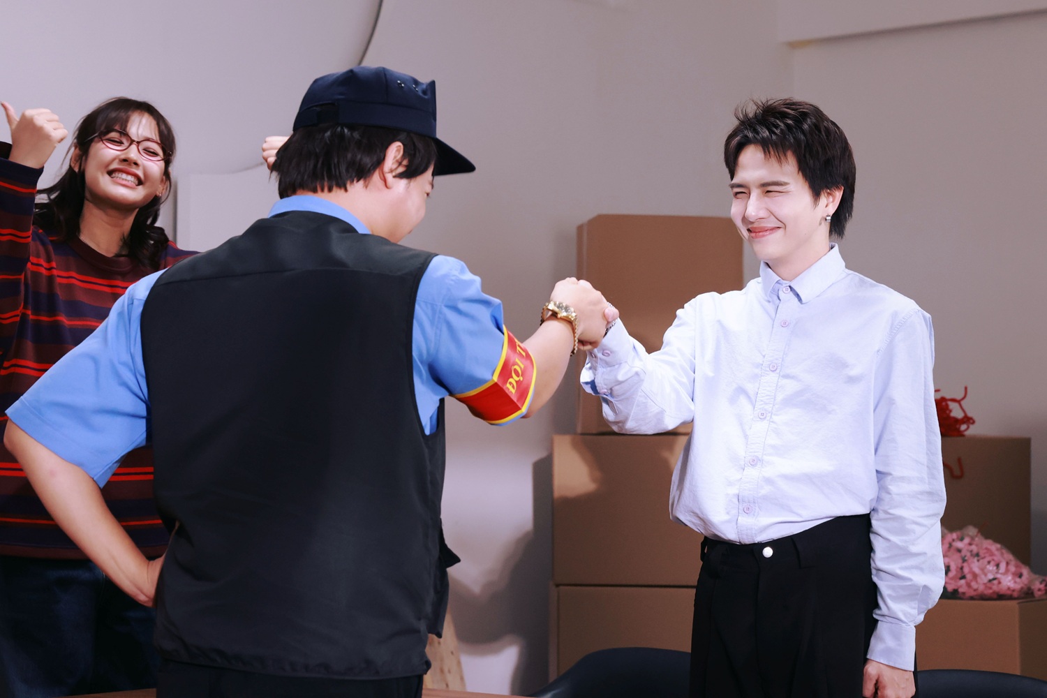 Vừa giành giải Mai Vàng, Duy Khánh hé lộ những dự định cho năm mới 2026- Ảnh 2.