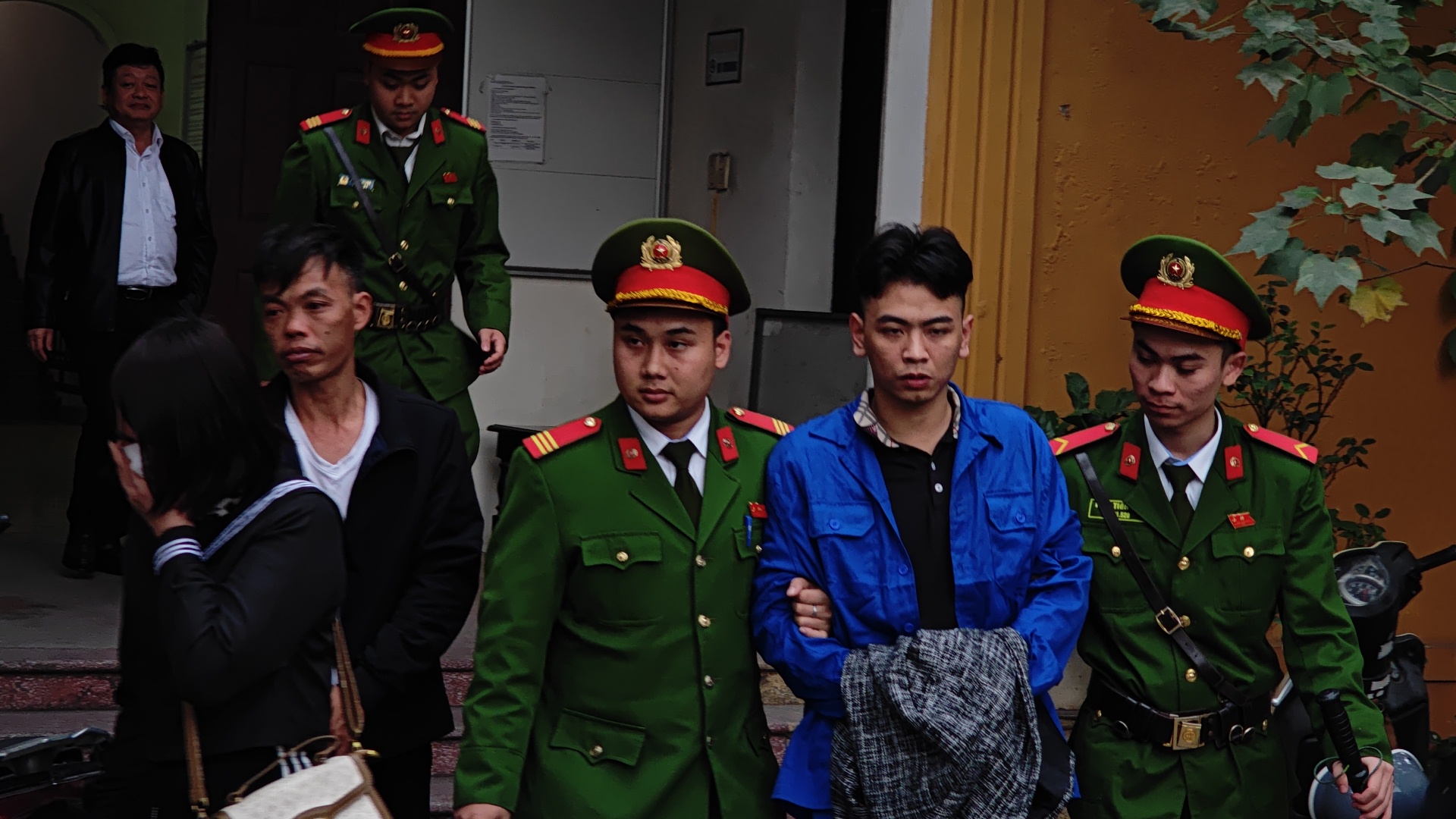 Bản &aacute;n cuối c&ugrave;ng d&agrave;nh cho "tổng t&agrave;i" Nguyễn Văn Thi&ecirc;n v&agrave; "đ&agrave;n em"- Ảnh 13.