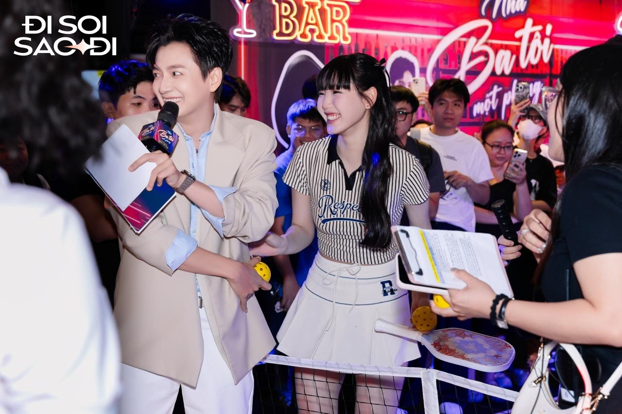 Danh tính cô gái vừa bước ra sân pickleball đã khiến tất cả xuýt xoa: "Không có đẹp nhất chỉ có đẹp hơn” - Ảnh 7. Danh tính cô gái vừa bước ra sân pickleball đã khiến tất cả xuýt xoa: "Không có đẹp nhất chỉ có đẹp hơn” - Ảnh 7.