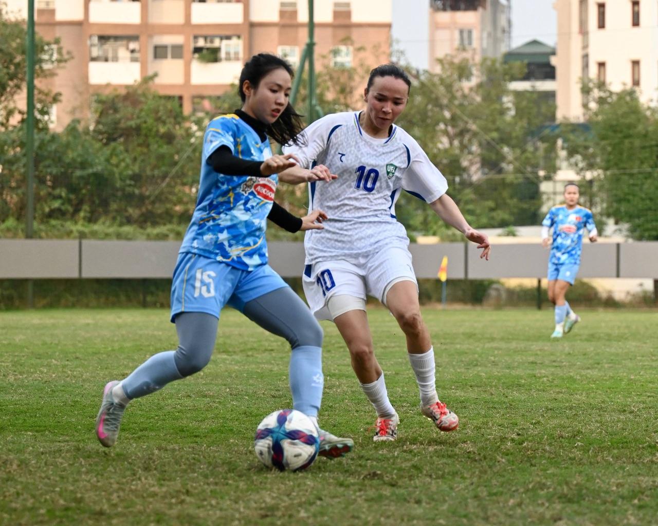 Tuyển Việt Nam bất ngờ thua 2-6 trước Uzbekistan - Ảnh 2.