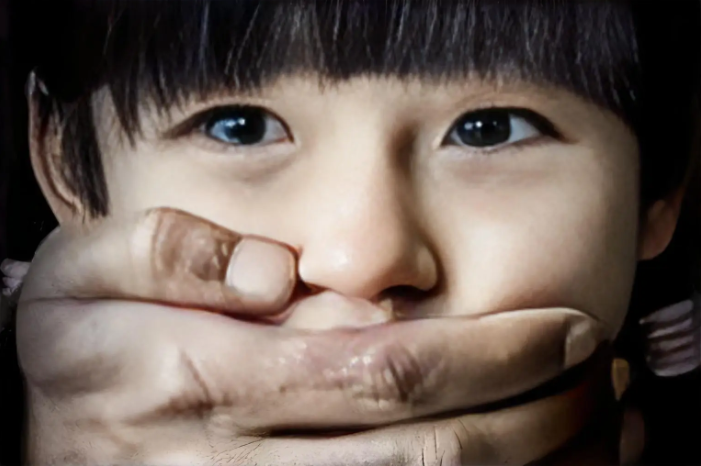 Con bị bắt nạt, thay v&igrave; dạy ch&uacute;ng đ&aacute;nh trả, cha mẹ n&ecirc;n l&agrave;m 4 điều để con m&igrave;nh trở th&agrave;nh đứa nhỏ "kh&ocirc;ng dễ động v&agrave;o"- Ảnh 3.