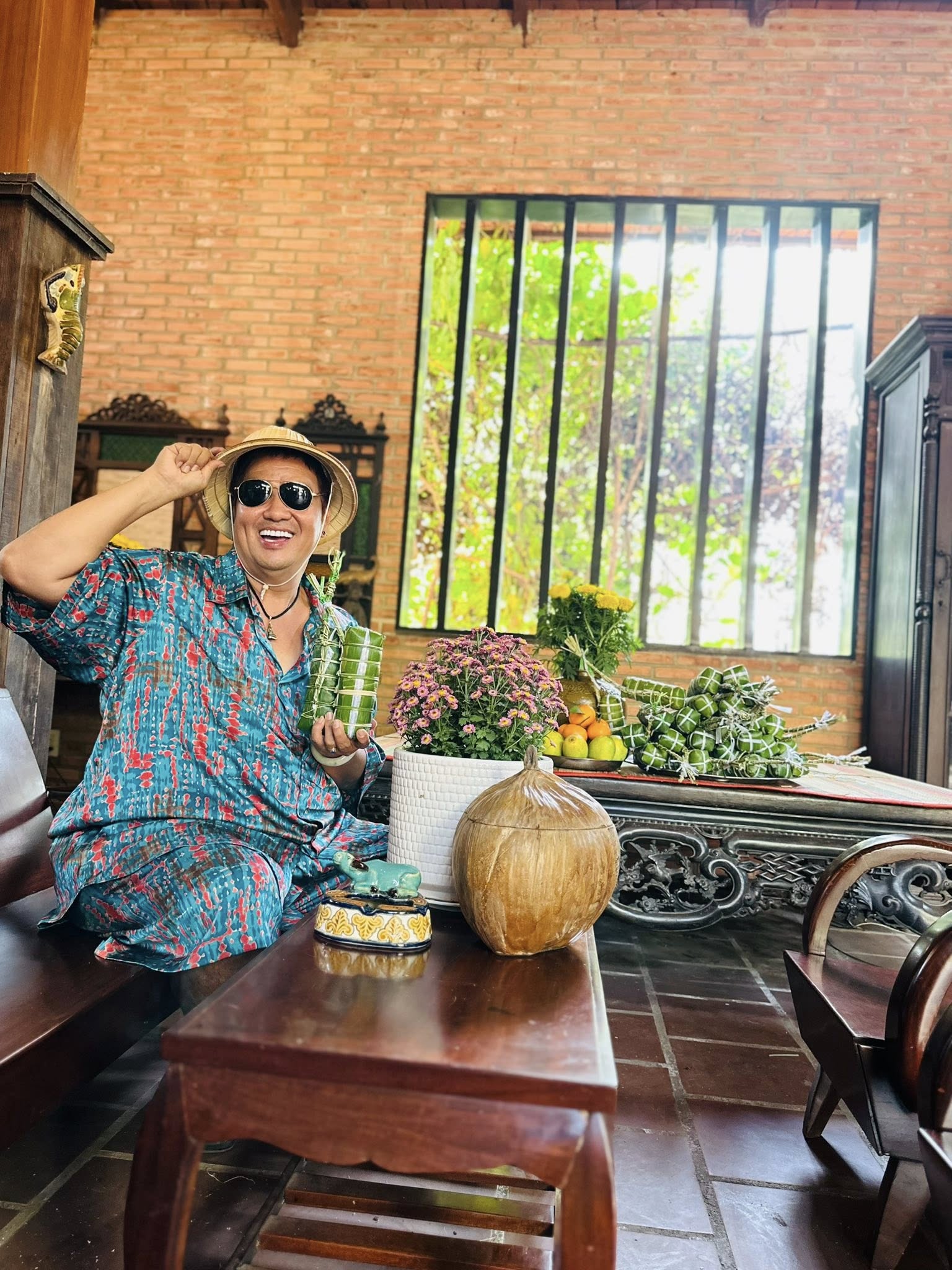 Nam nghệ sĩ phải dọn khỏi nh&agrave; cổ trăm tỷ: &ldquo;T&acirc;m l&yacute; t&ocirc;i ngổn ngang, bất thường&rdquo; - Ảnh 3.