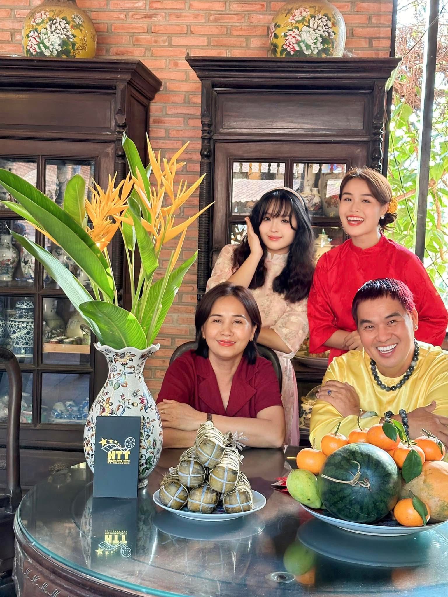 Nam nghệ sĩ phải dọn khỏi nh&agrave; cổ trăm tỷ: &ldquo;T&acirc;m l&yacute; t&ocirc;i ngổn ngang, bất thường&rdquo; - Ảnh 4.