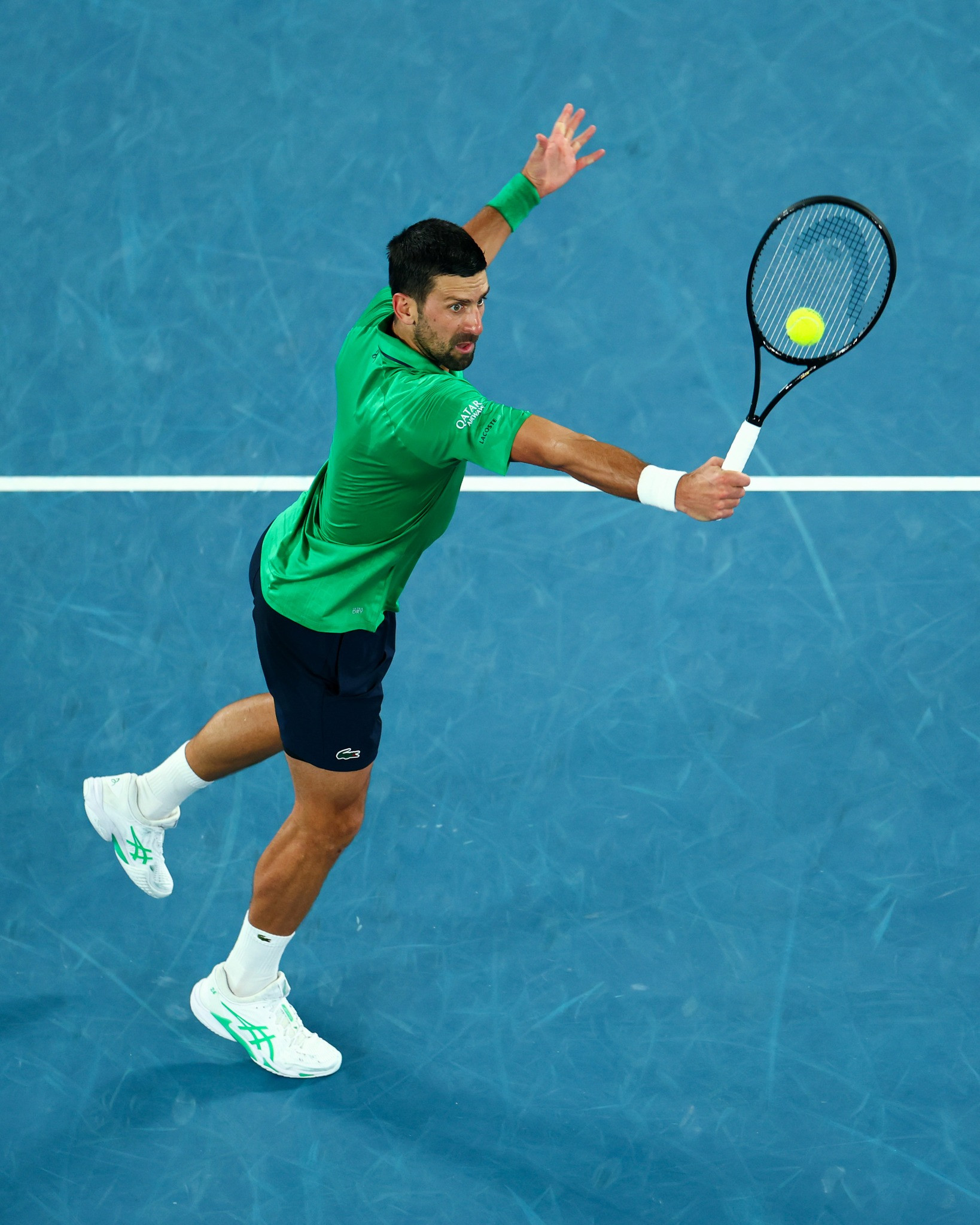 Djokovic đ&aacute;nh bại Sinner sau 4 giờ 9 ph&uacute;t nghẹt thở để thẳng tiến chung kết Australian Open- Ảnh 2.