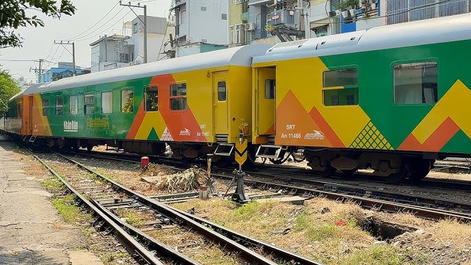 Chuyến tàu mới nhất của đường sắt Việt Nam: Mới chạy được 1 ngày, không gian trên tàu gây chú ý - Ảnh 2.