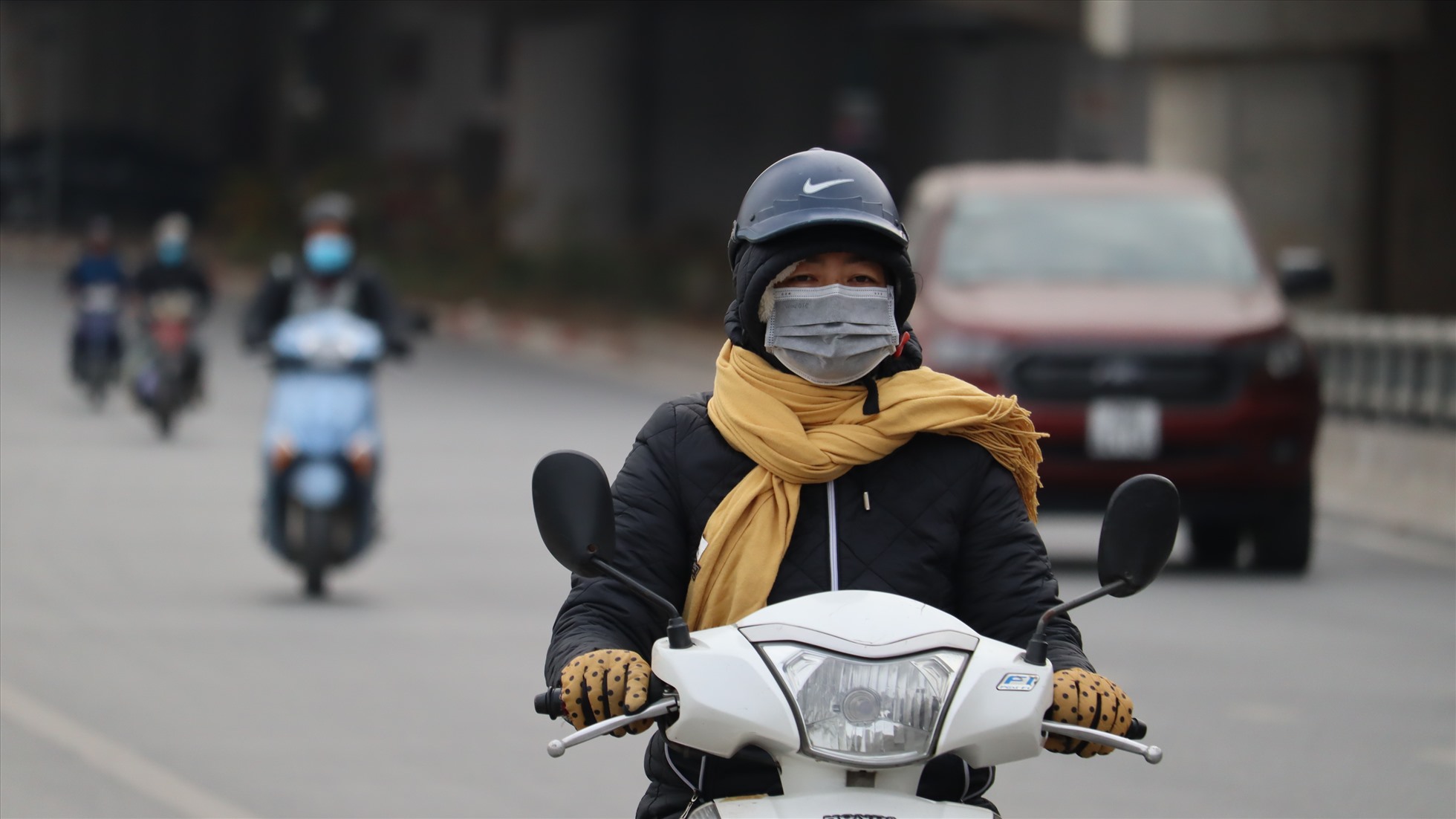 Tin gió mùa Đông Bắc mới nhất: Ngày mai, nhiều nơi xuất hiện mưa vừa, mưa to - Ảnh 1.