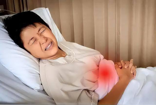 Miệng bỗng xuất hiện 4 dấu hiệu lạ, rất c&oacute; thể dạ d&agrave;y đang "k&ecirc;u cứu" v&igrave; ung thư - Ảnh 3.