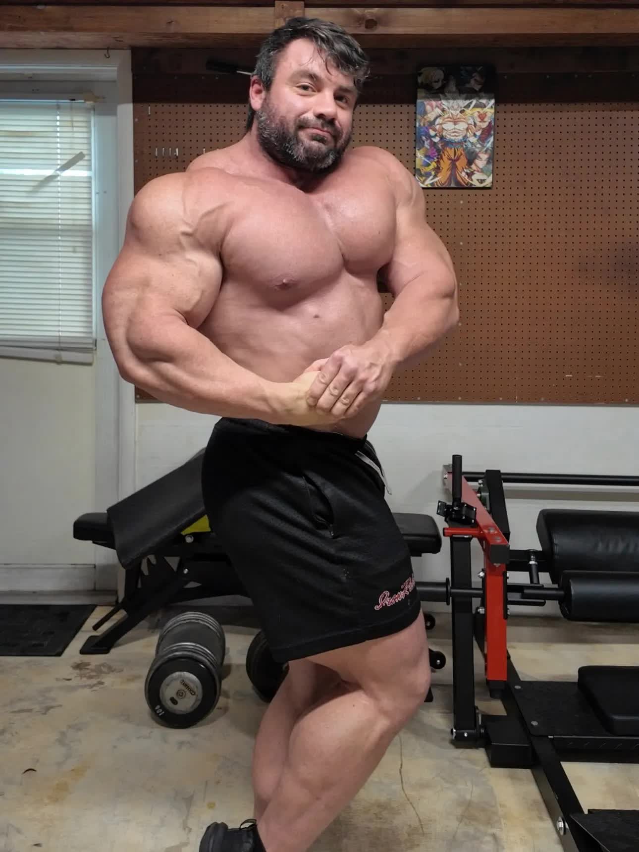 VĐV thể h&igrave;nh đột ngột qua đời trong ph&ograve;ng tập- Ảnh 1.